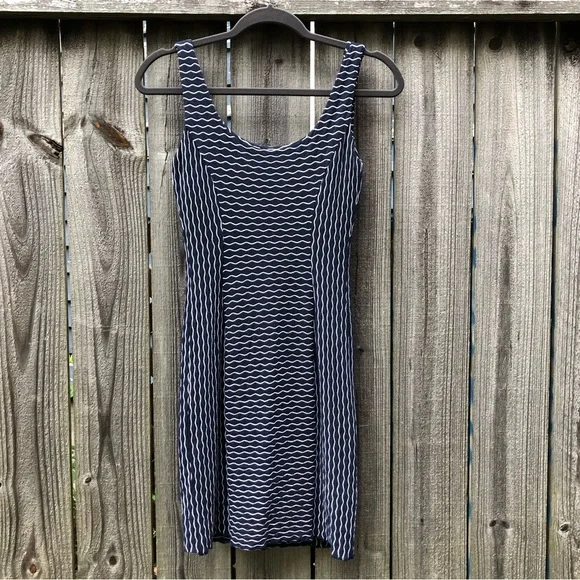 Milly New York Maria Sleeveless Dress Size S Navy White Wavy Stripes Stretch - Picture 13 of 16